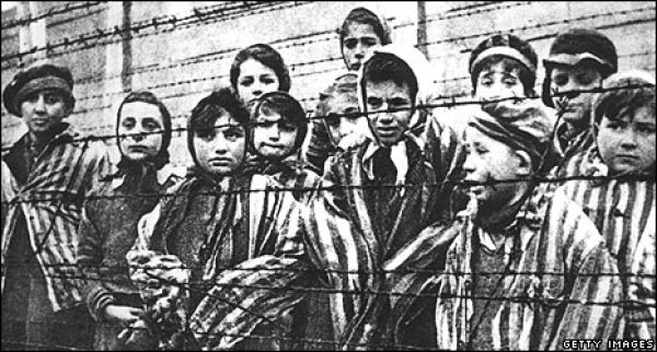 c26ee_holocaust_remembrance_day_activities_for_kids__46814475_children.body.466-723639